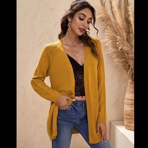 Raglan sleeve dual pocket cardigan